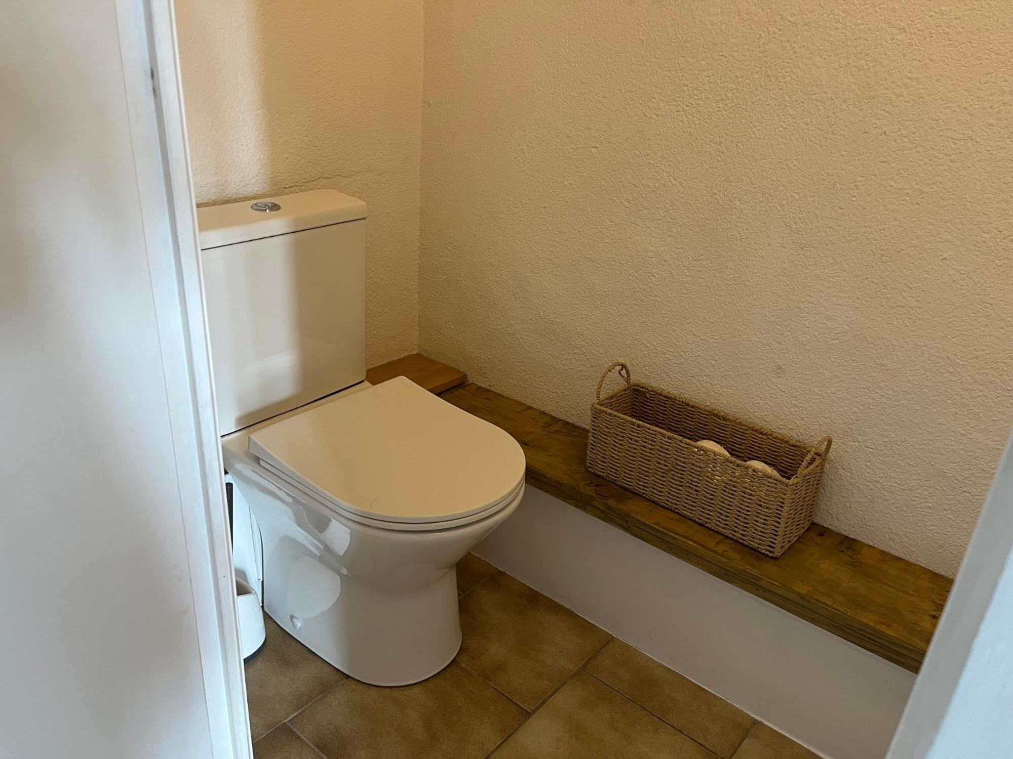 Duplex Lumineux Sur Gde Terrasse, Balneo Double, Parking Prive, Clim, Local Velos Entraigues-sur-la-Sorgue المظهر الخارجي الصورة