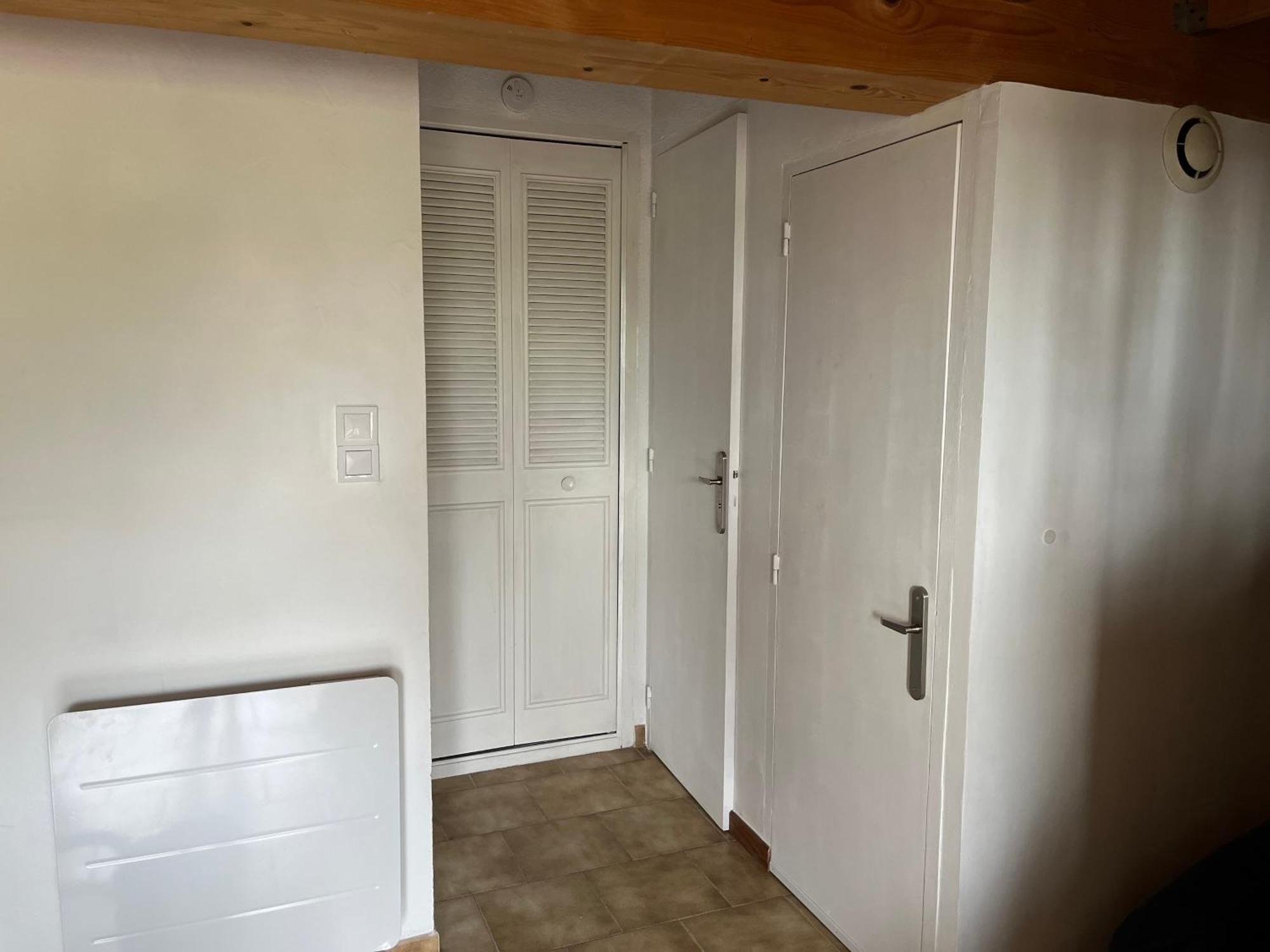Duplex Lumineux Sur Gde Terrasse, Balneo Double, Parking Prive, Clim, Local Velos Entraigues-sur-la-Sorgue المظهر الخارجي الصورة